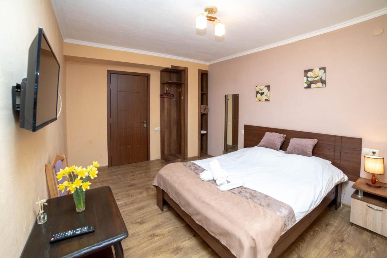 Guest House Kavkasioni 33 Telavi Kültér fotó