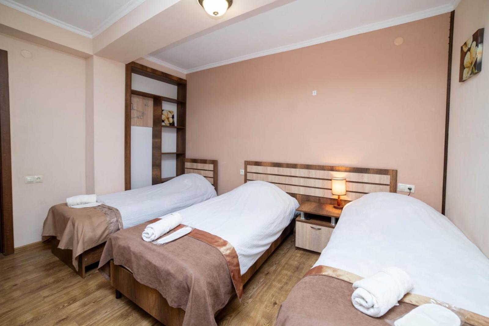 Guest House Kavkasioni 33 Telavi Kültér fotó