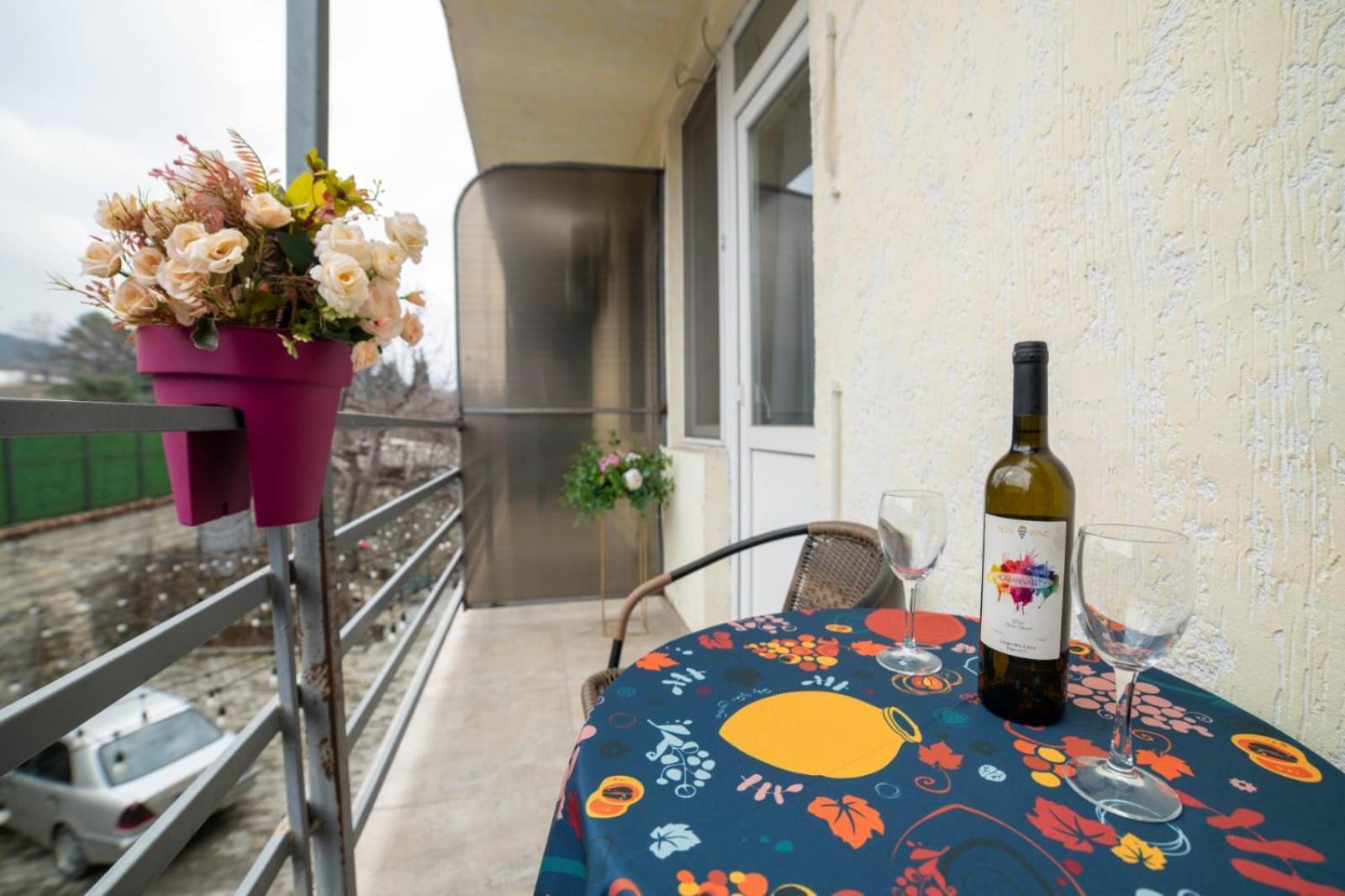 Guest House Kavkasioni 33 Telavi Kültér fotó
