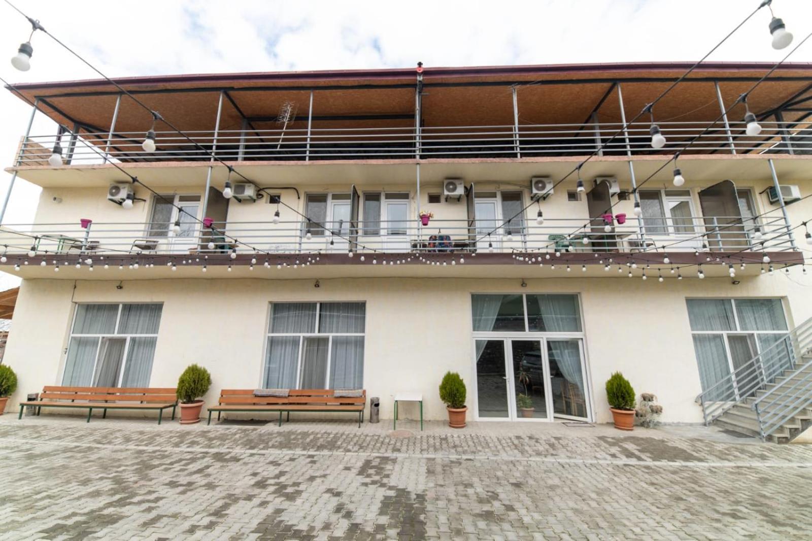 Guest House Kavkasioni 33 Telavi Kültér fotó