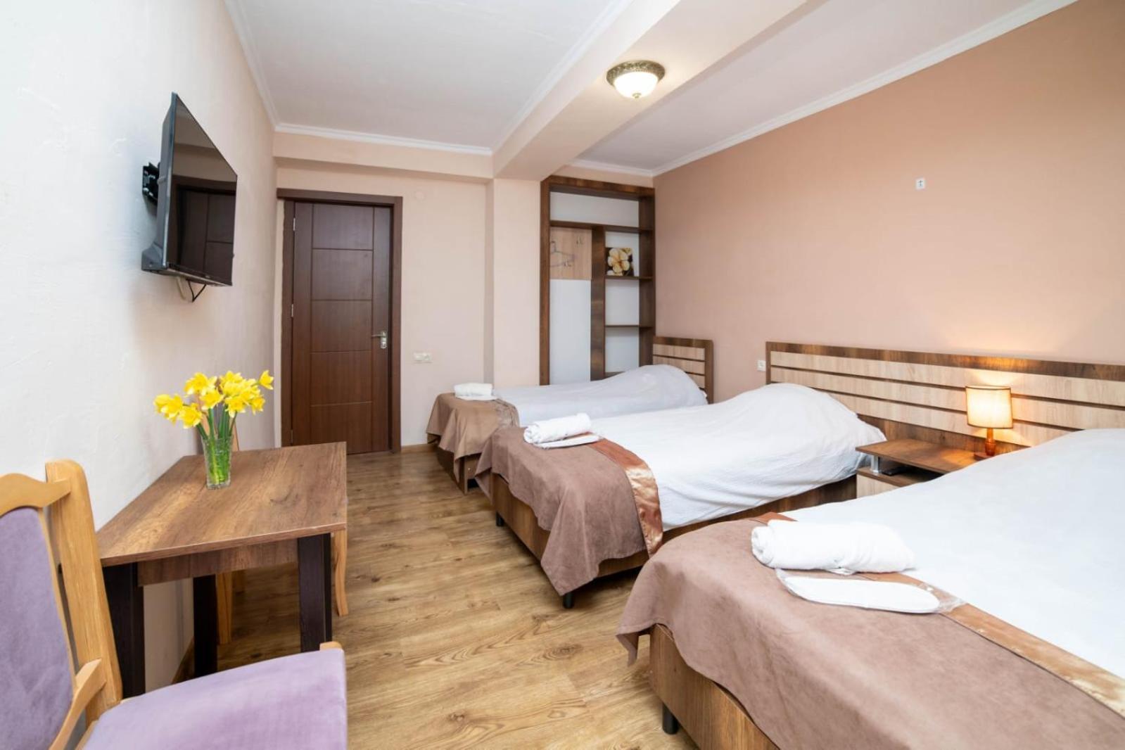 Guest House Kavkasioni 33 Telavi Kültér fotó