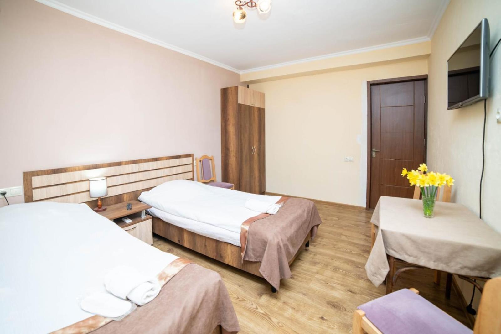 Guest House Kavkasioni 33 Telavi Kültér fotó